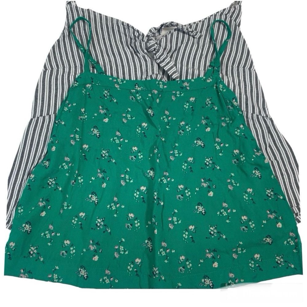 HOLLISTER 2 Babydoll Camis Tank Tops Crop Flowy Vertical Stripes and Floral XS